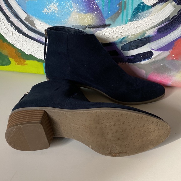 Blue Suede Ankle Boots, Size 8.5 - Picture 4 of 7